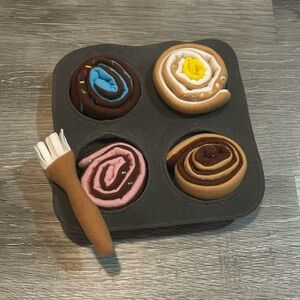 🌈 💖 Host Pick 💖 Ikea DUKTIG 6-piece Cinnamon Bun Roll Set